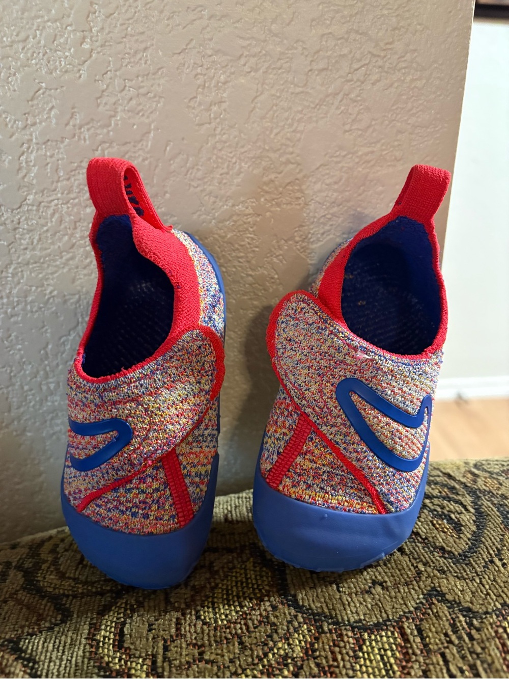OFFERS? Nike Swish 1 Toddler Shoes with Box